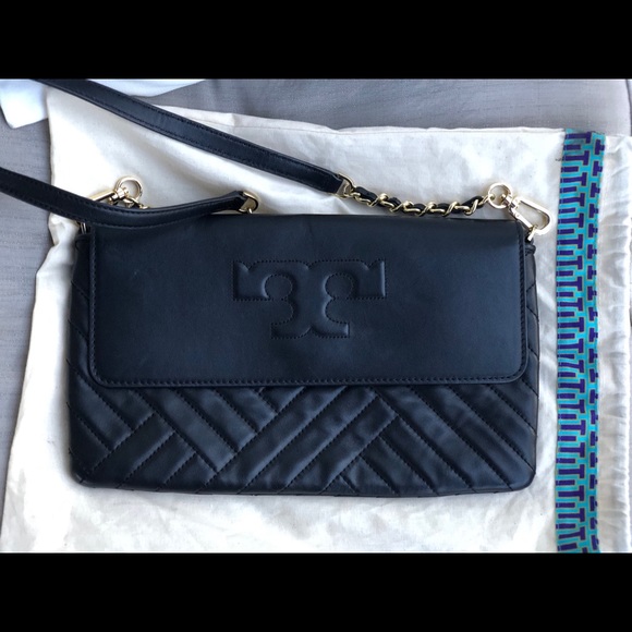188. Tory Burch Alexa Clutch - Picture 2 of 9